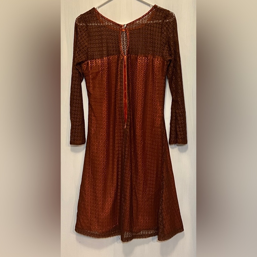 EBZA L AWESOME Cocktail dress Brown Lace Over Orange Keyhole Back, Hidden Zipper - Picture 2 of 15